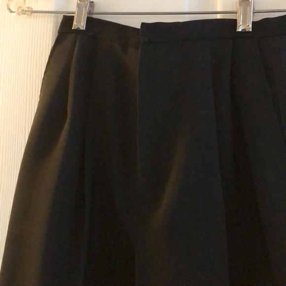 Vintage black women’s tuxedo with Cumberbund - Picture 10 of 13